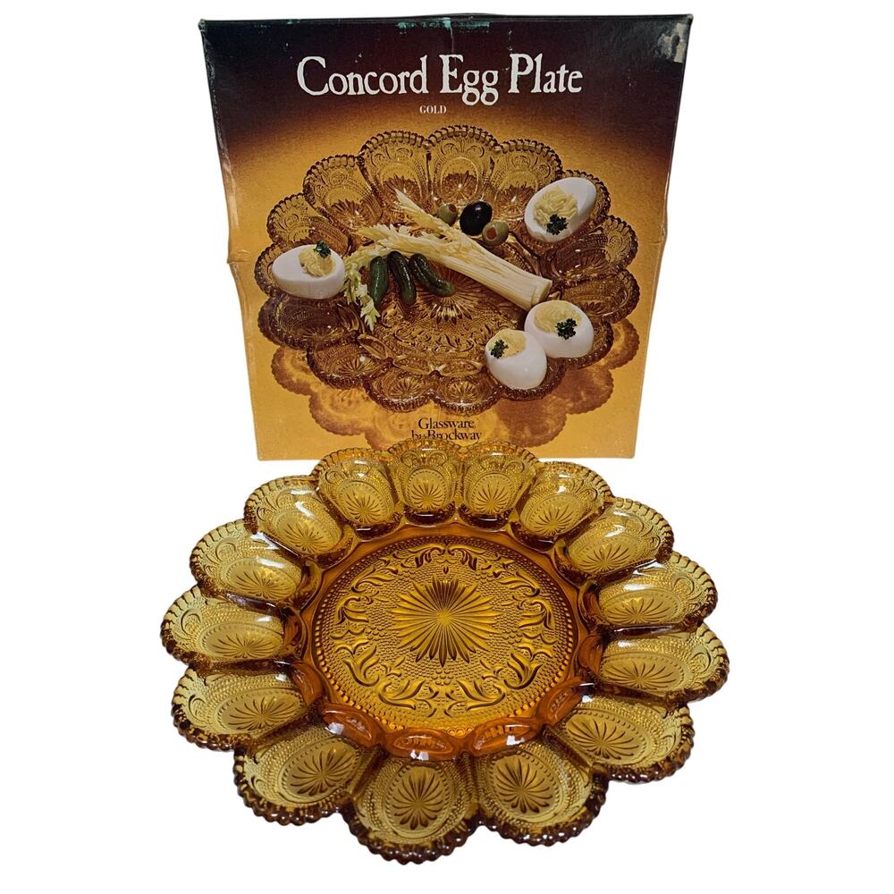 Gorgeous Gold Brockway Glass Concord Egg Plate G4080 Original Box 11 1/4 Inches